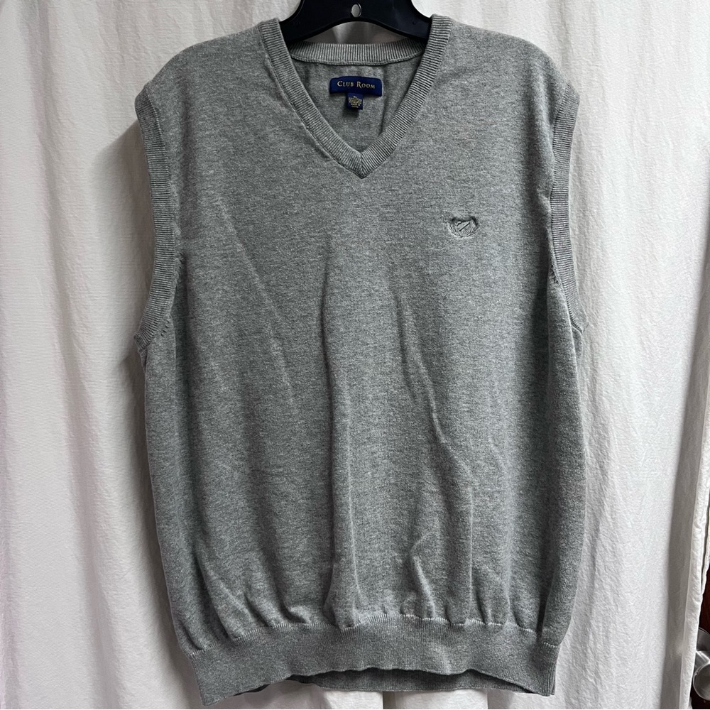 Club Room Sweater Vest Mens XL Gray V Neck Relaxed Fit Pullover Ribbed Trim